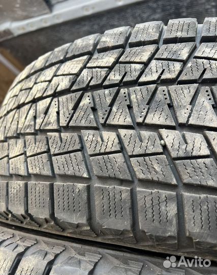 Bridgestone Blizzak DM-V1 225/65 R17