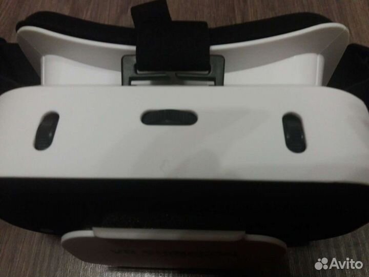 Очки вертуальной реальности