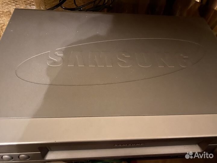 Видеомагнитофон samsung