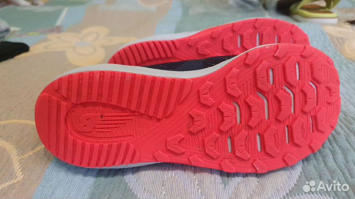 Кроссовки new balance