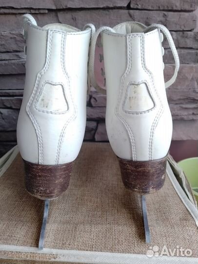 Коньки фигурные wifa 30