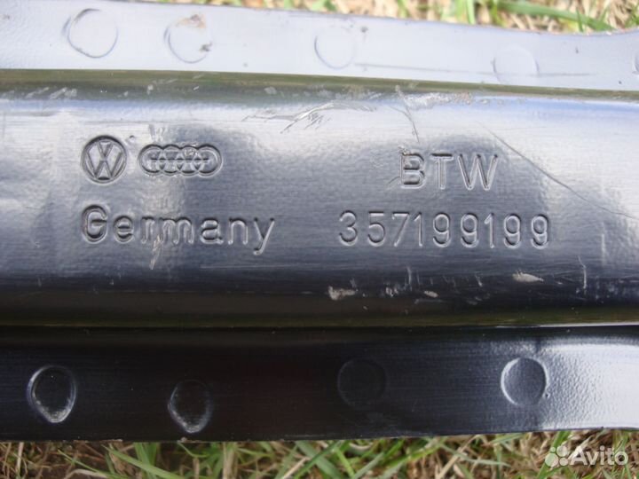 Балка подрадиаторная (траверса) VW passat B3-4