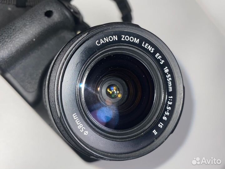 Зеркальный фотоаппарат canon 600d