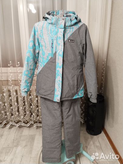 Горнолыжный костюм женский 46 48