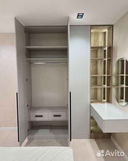 Прихожая шкаф в прихожую