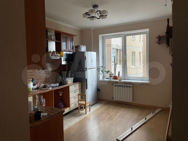 4-к. квартира, 109 м², 4/9 эт.