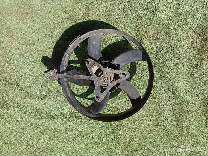 Вентилятор радиатора Skoda Fabia 2 хэтчбек 5дв