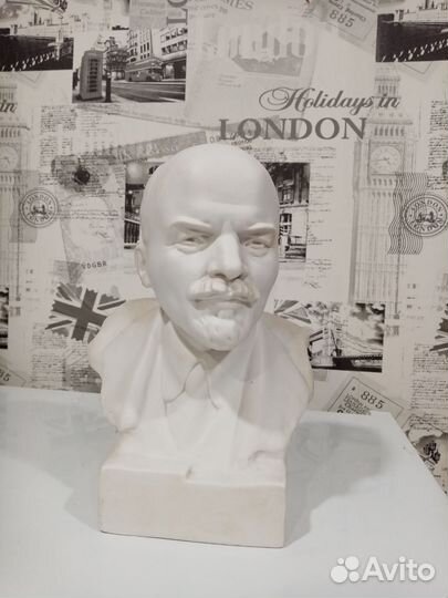 Бюст Ленина