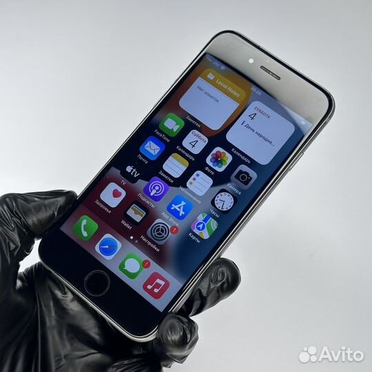 iPhone 6S, 64 ГБ