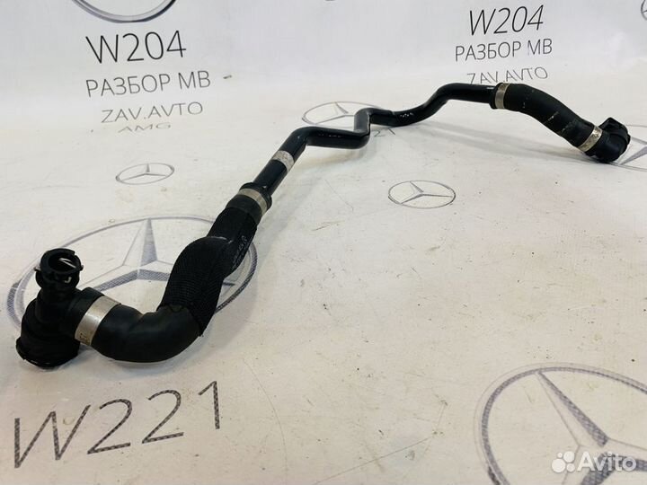 Патрубок радиатора Mercedes W212 W204 W218 GLK