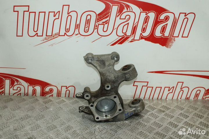 Кулак задний правый (цапфа) Suzuki Kizashi 2WD