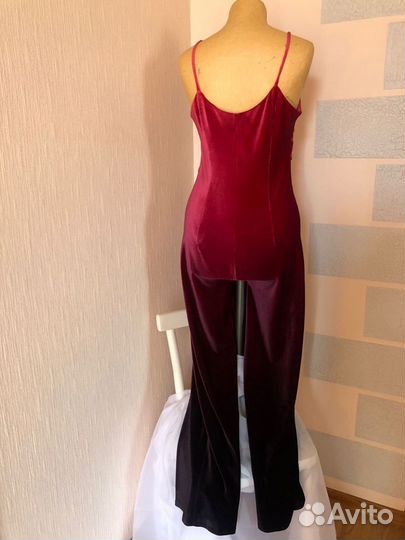 Костюм комбинезон и блуза 48 р