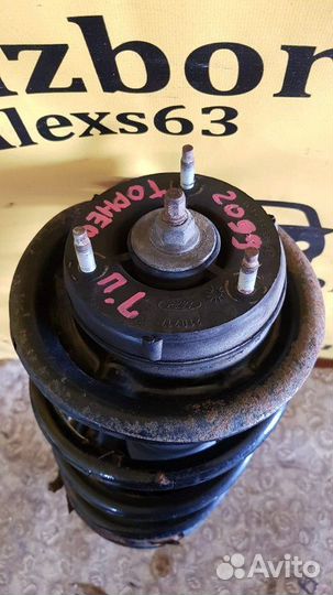 Передняя левая стойка Ford Tourneo 2.0 2005