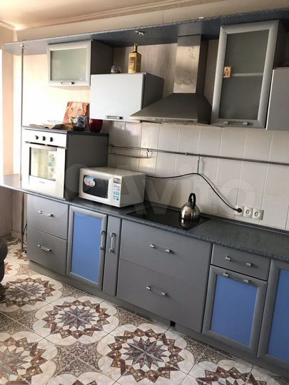 2-к. квартира, 87 м², 11/12 эт.