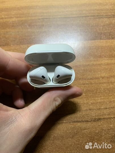 Беспроводные наушники apple airpods 2