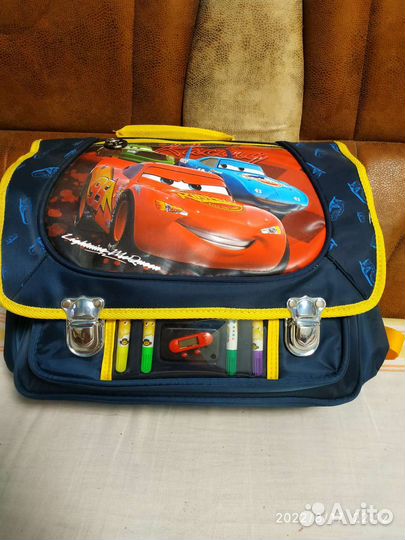 Портфель ранец для школьников