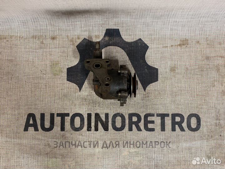 Вакуумный насос Audi 100 C3 069145097