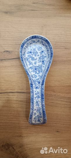 Подставка под ложку