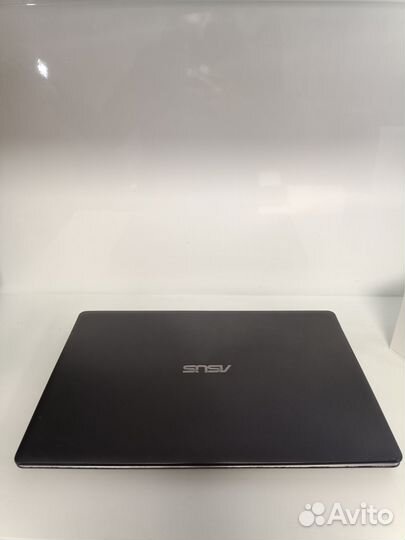 Ноутбук Asus X550C