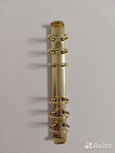 Скрепки, ручки, разделители, кольцевой механизм