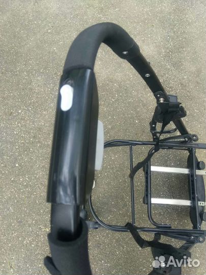Коляска уоуа плюс. Рама на запчасти