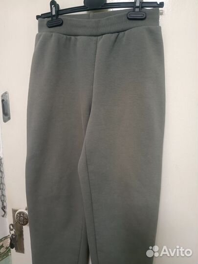 Спортивные штаны теплые женские