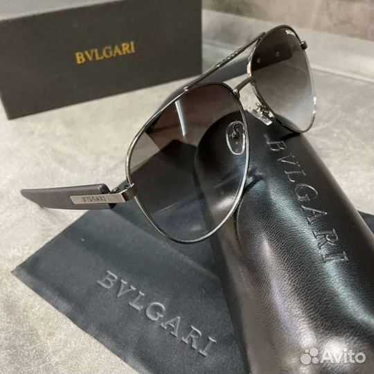 Очки bvlgari. Новые. Комплект