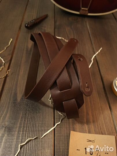 Кожаный гитарный ремень рыжий