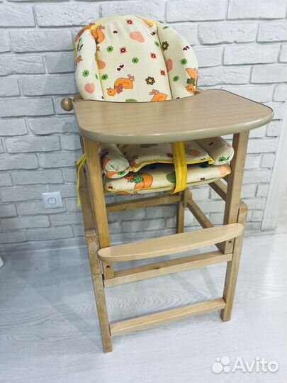 Стульчик для кормления