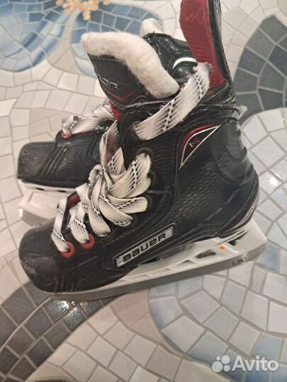 Хоккейные коньки bauer vapor 1x eur31