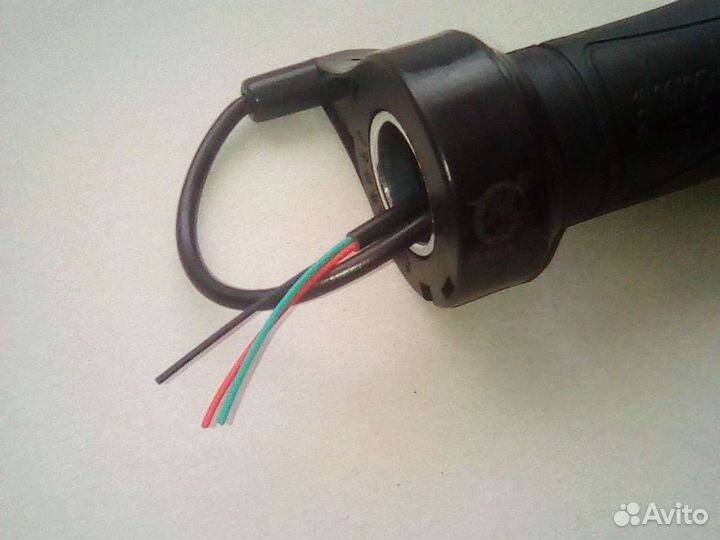 Ручка газа электровелосипеда. акселератор