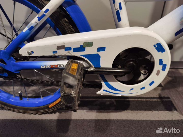 Детский велосипед 16