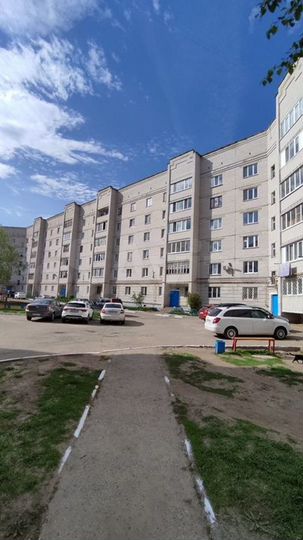 3-к. квартира, 57 м², 1/6 эт.