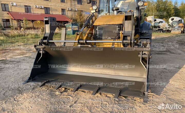 Экскаватор-погрузчик Builder BL388, 2023