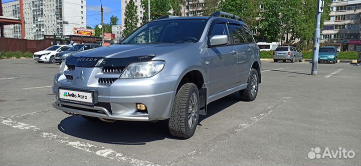 Mitsubishi Outlander 2.4 МТ, 2004, 245 243 км