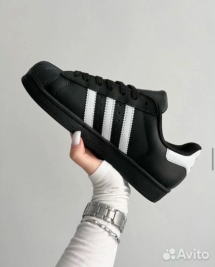 Кроссовки adidas superstar