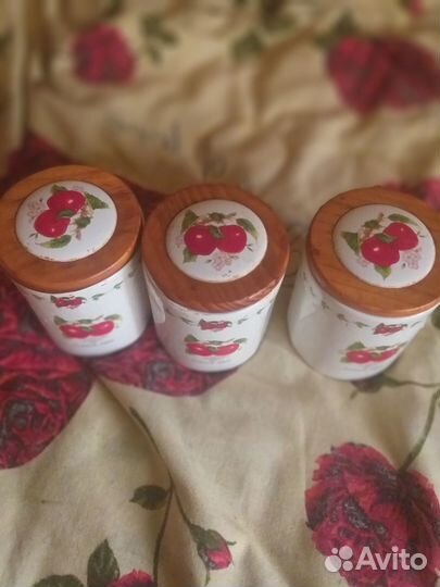 Емкости для специй, сыпучих продуктов, 3 шт