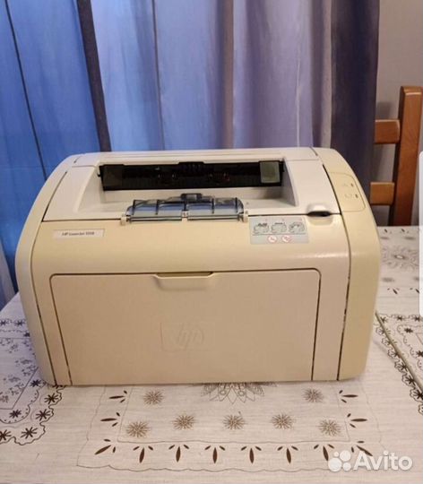 Принтер HP laserjet 1018