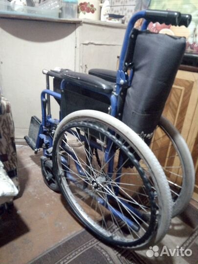 Инвалидная коляска складная бу