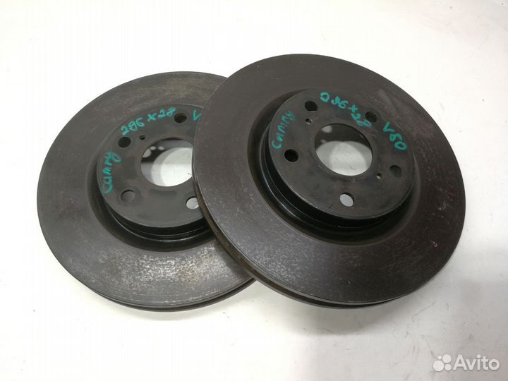 Тормозные диски передние Toyota camry V 50