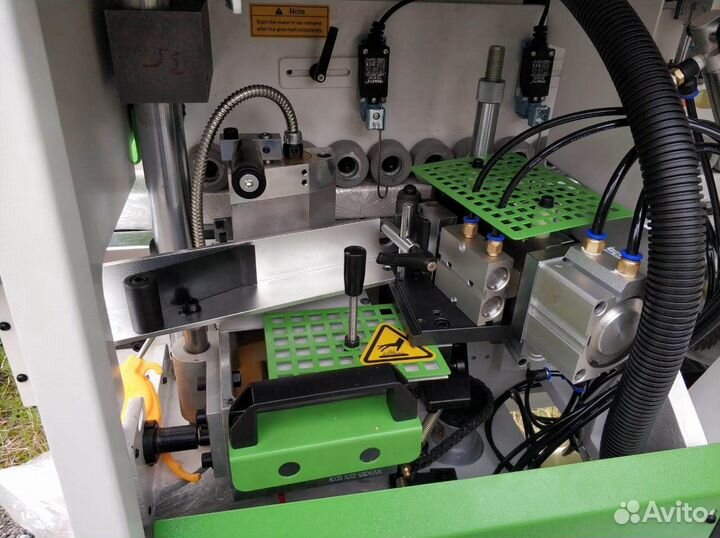 Кромкооблицовочный станок Compact mini 400