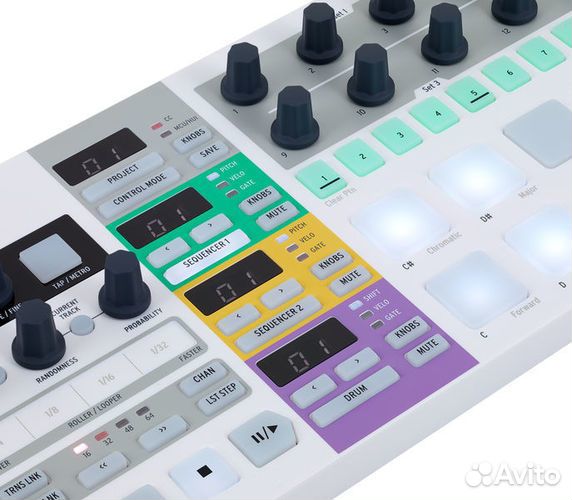 Arturia BeatStep Pro белая