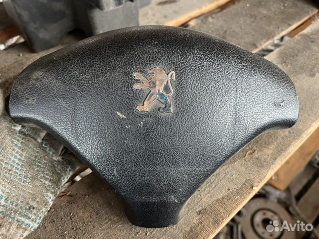 Зеглушка руля Airbag Peugeot 307 муляж