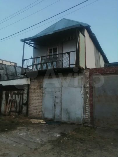 Гараж, > 30 м²