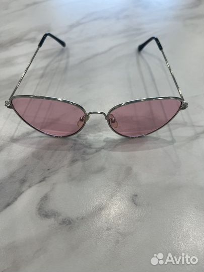 Солнцезащитные очки