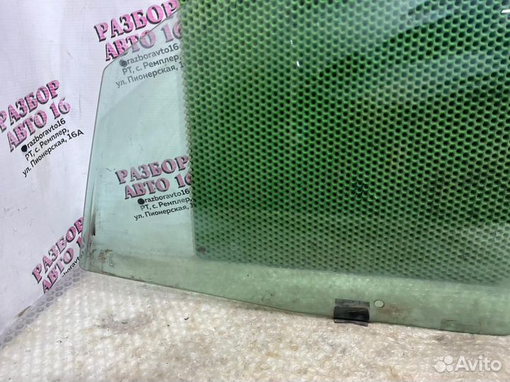 Стекло переднее левое Ford Fiesta mk5