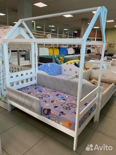 Детская кровать Домик