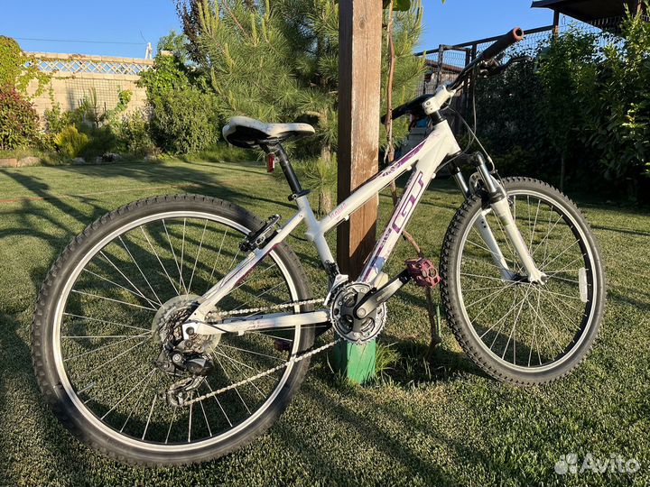 Велосипед подростковый GT Laguna 26 S