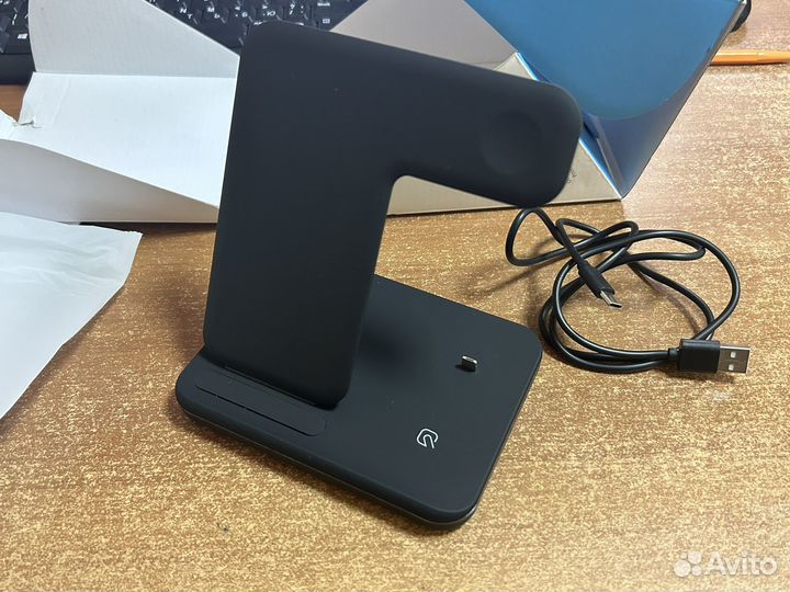 Док-станция для iPhone 3в1