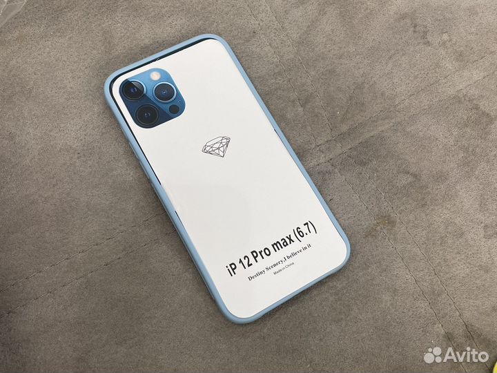 Чехол на iPhone 12 про макс